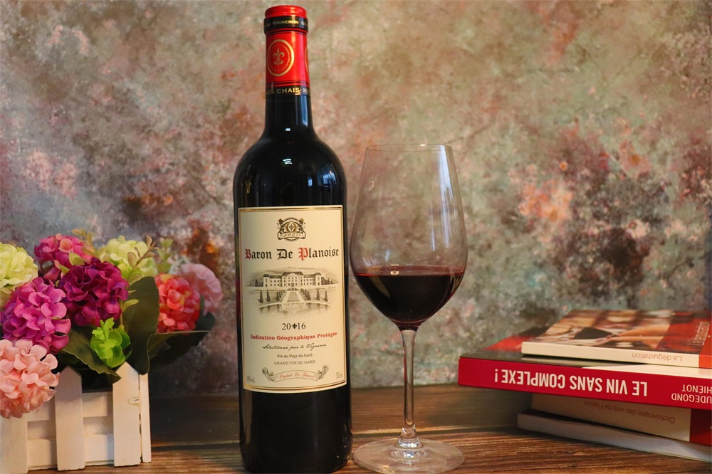 批發(fā)進口紅酒生意的發(fā)展好不好