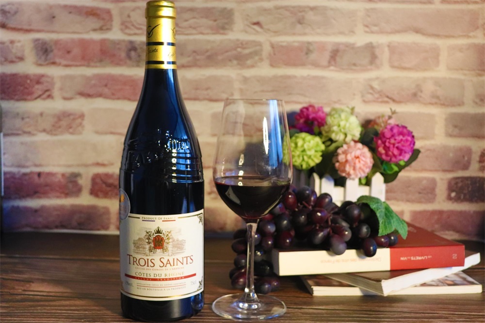 在成都開(kāi)紅酒莊賺錢(qián)嗎