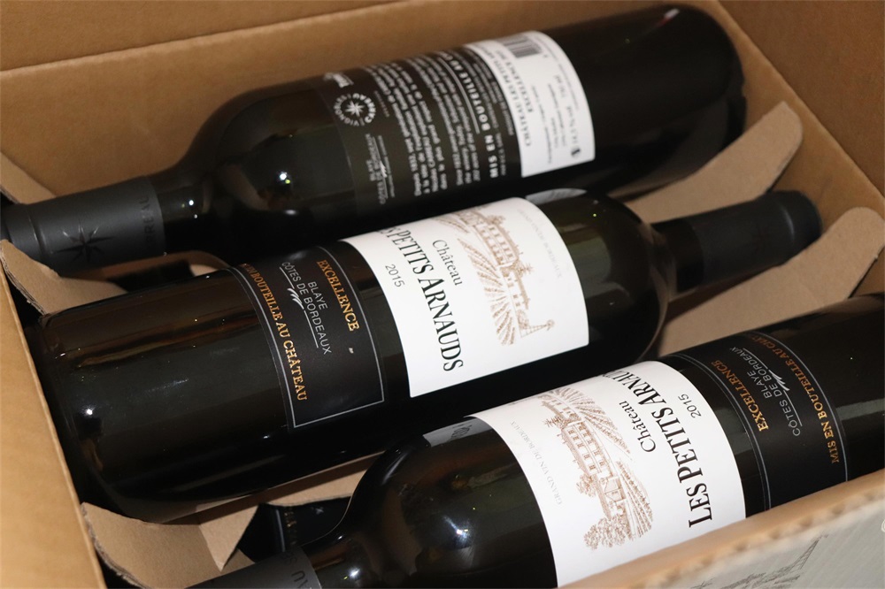 現(xiàn)在中國(guó)紅酒批發(fā)市場(chǎng)如何